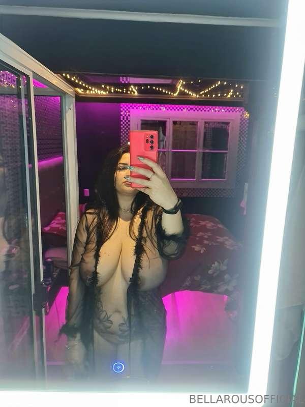 Unas selfies bien putas... jajaja.