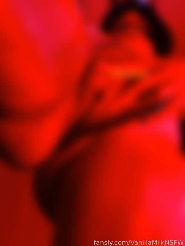 vanillamilknsfw image #19