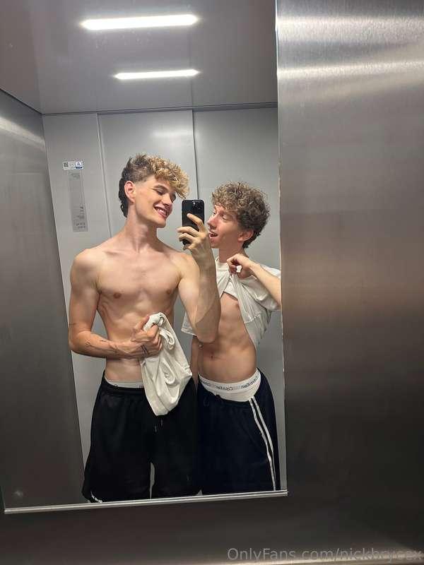 Elevator boys🤪🫶🏻