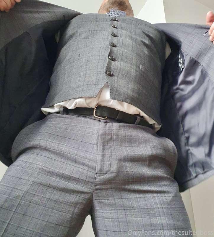 thesuitedboss image #5