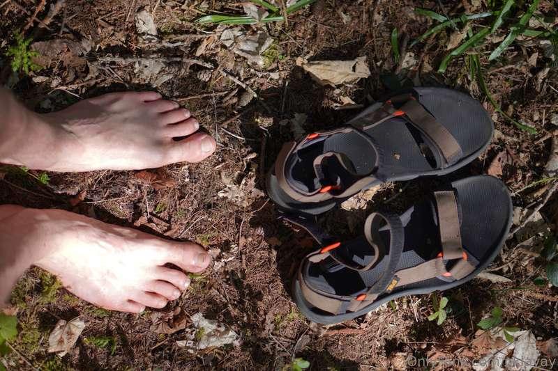 Feet pics 😋