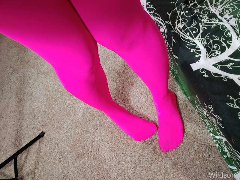 Just showing a little leg >=]