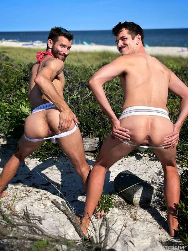 You've got options. Or take both 😈

My friend @mitchmatthews..