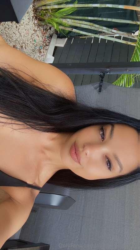 open for custom JOIs💋