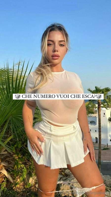 🥰***DADI SPECIALI***🥰

Sei pronto a tirare i dadi baby? ci s..
