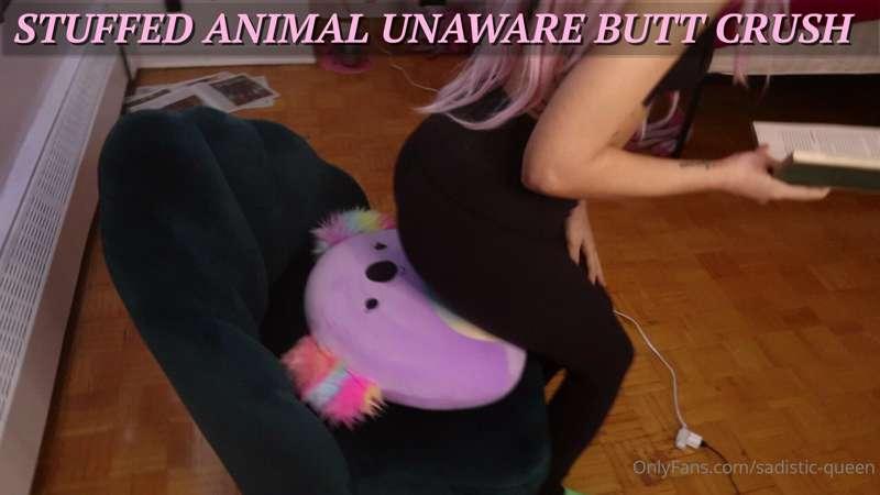 Stuffed Toy Unaware BUTT CRUSH - {HD 1080P}
________________..