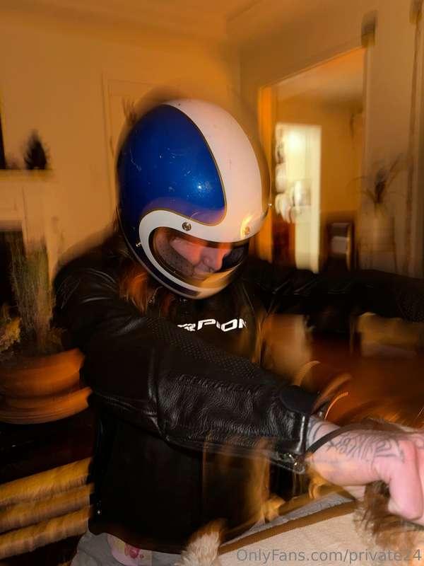 Driving my bike now, what do you think?🤔