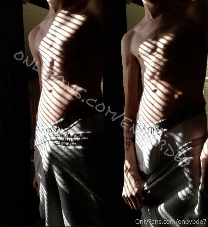 Ohh yeah nice lil shoot today in my new boxers!!!