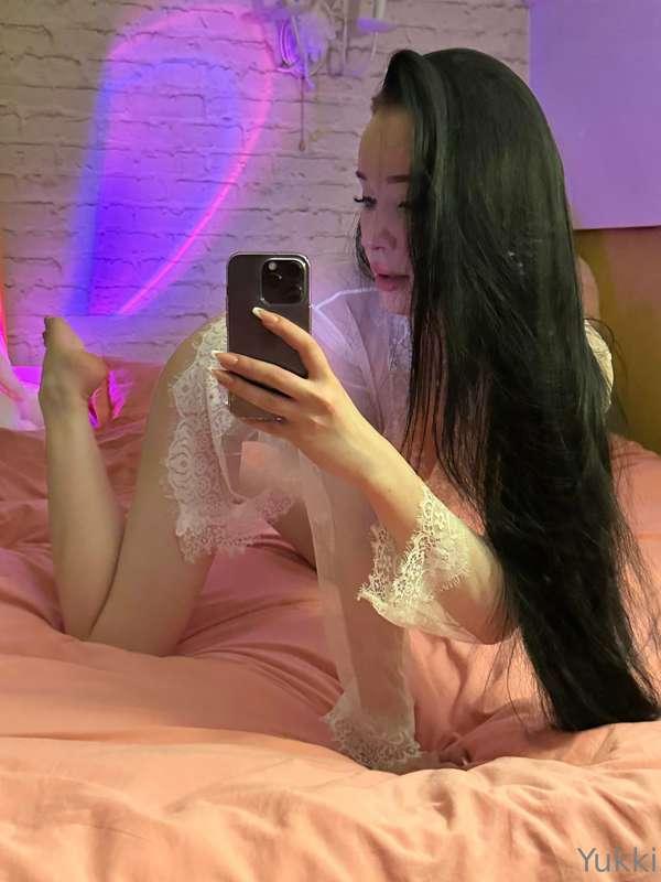 Sunday = Lazy Day 😅 how do you usually spend your weekend? 😋