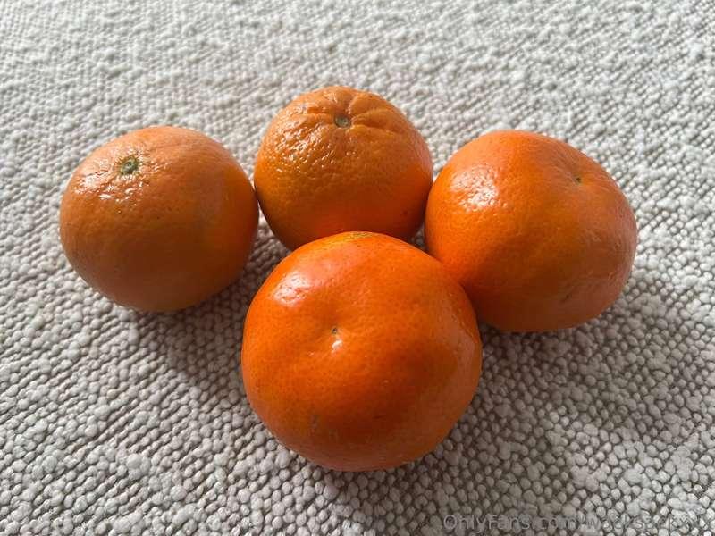 WACKSACK DIET: Oranges/Mandarins - A super key fruit I eat d..