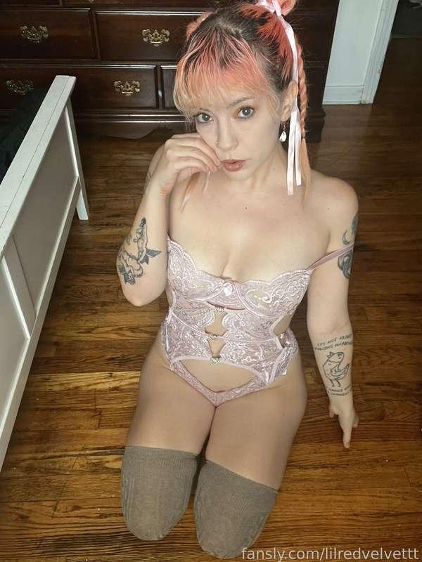 lilredvelvettt image #1