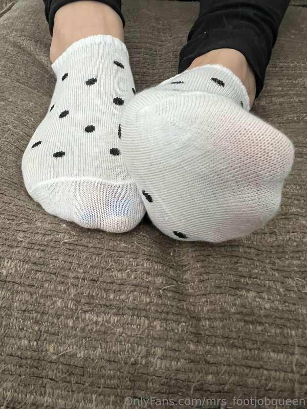mrs_footjobqueen image #0