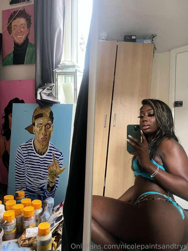 nicolepaintsandtrys image #3
