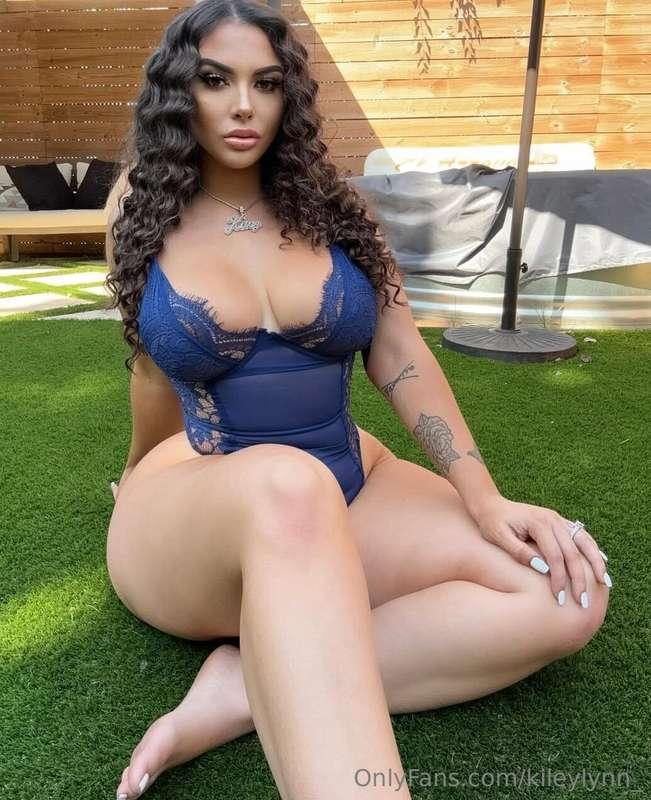 Tell me something naughty in my DMs 😉