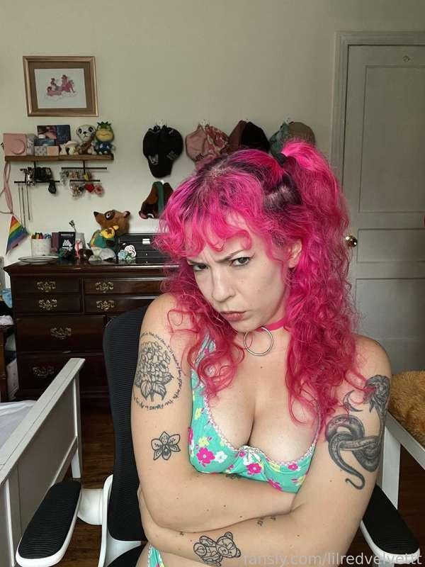 lilredvelvettt image #1