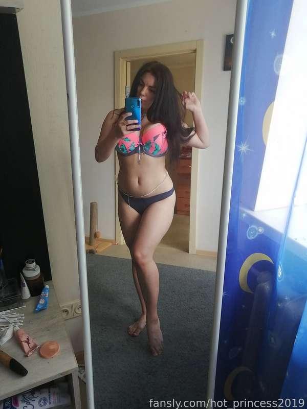hot_princess2019 image #0