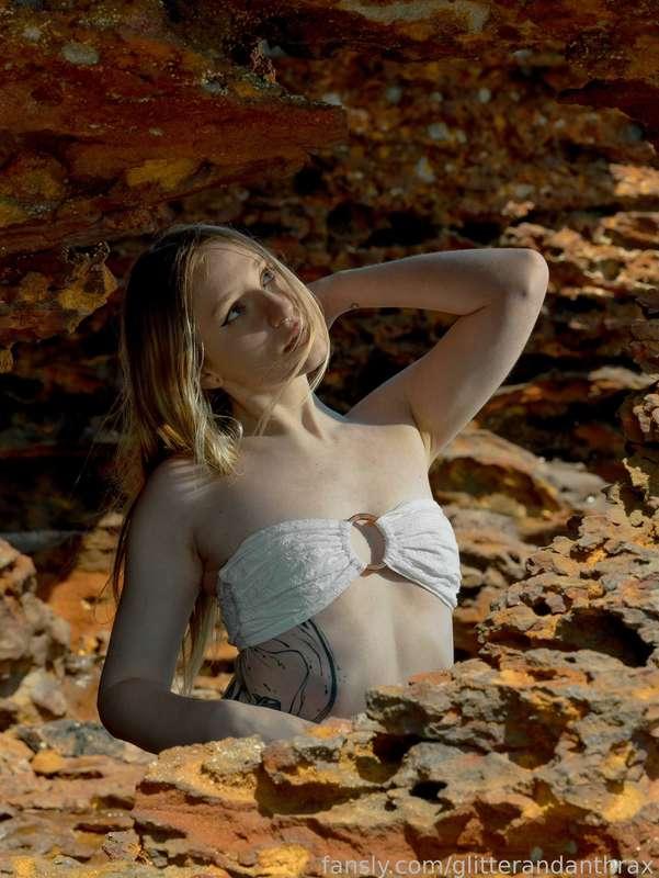 glitterandanthrax image #1