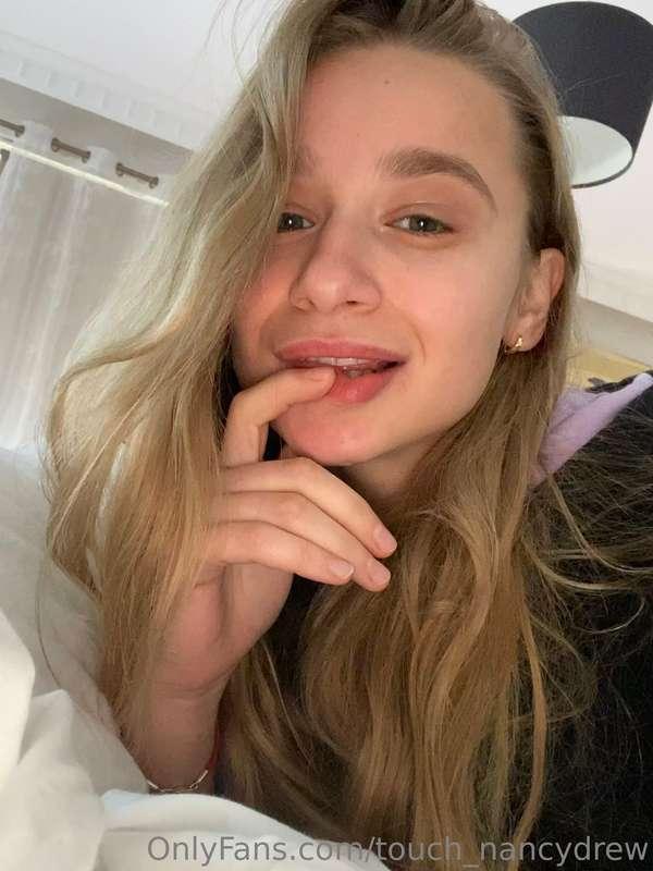 Are you busy or free today?💞(for me)