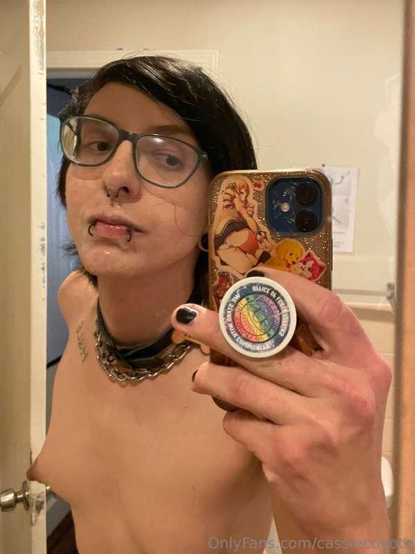 some more facial selfies after a hookup :p