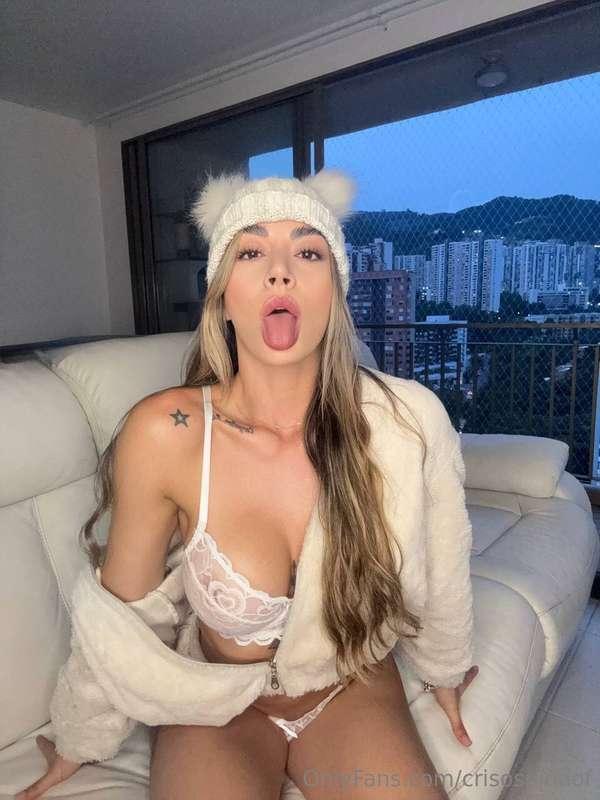 Good morning my love❤️ I’m available for videocall now😍