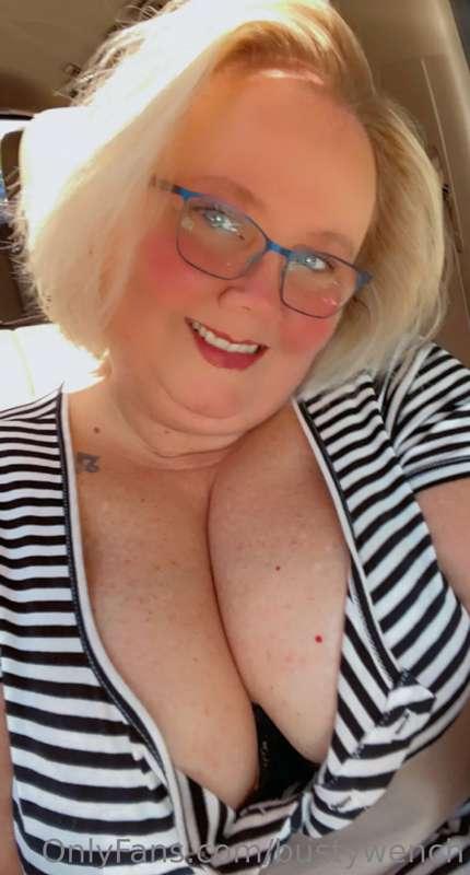 Hey there lovelies. Hitting the home stretch to Christmas! W..