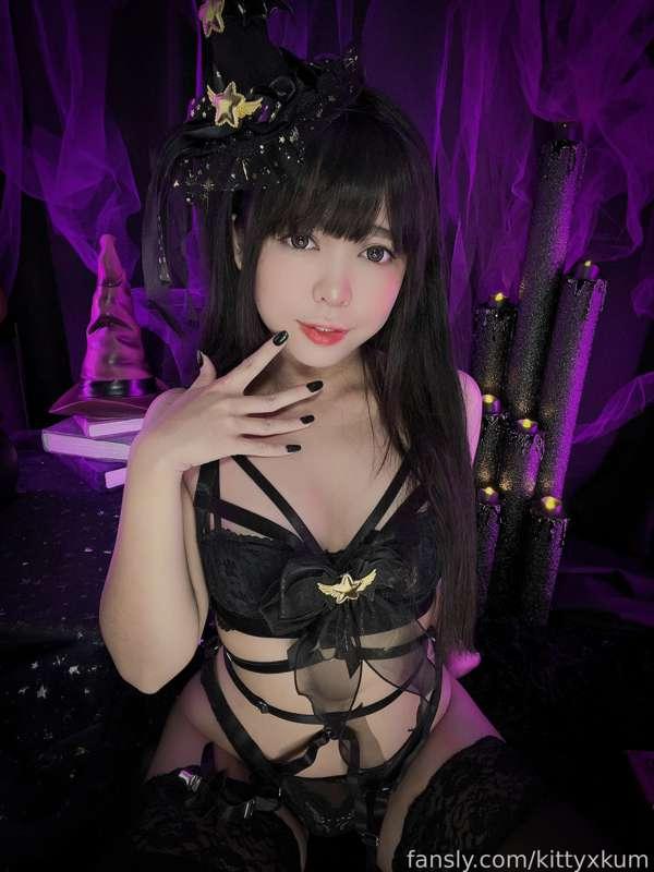got a broomstick for me to ride all night? ☆