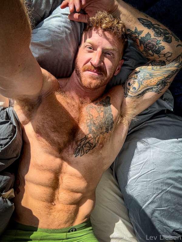 Woke up a lil late, wanna sleep in with me?