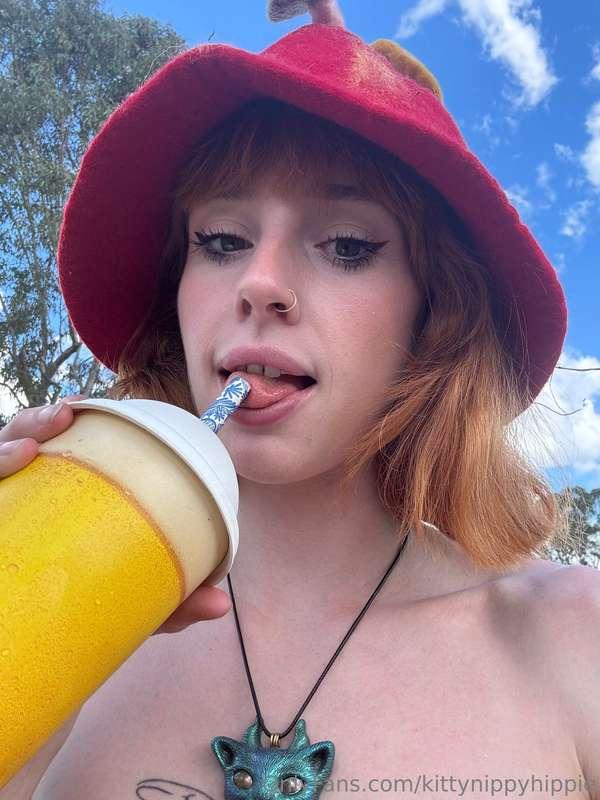 kittynippyhippie image #0