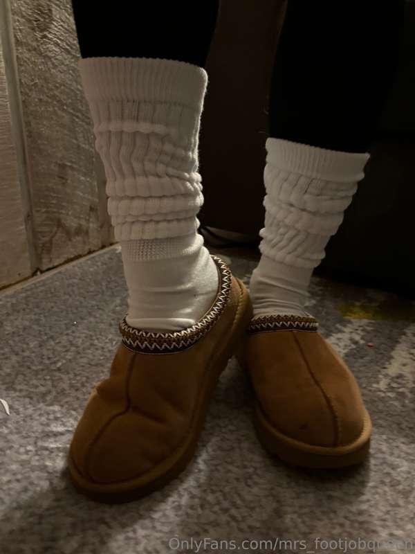 mrs_footjobqueen image #14