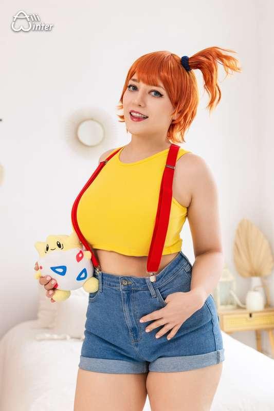 aili_winter image #1