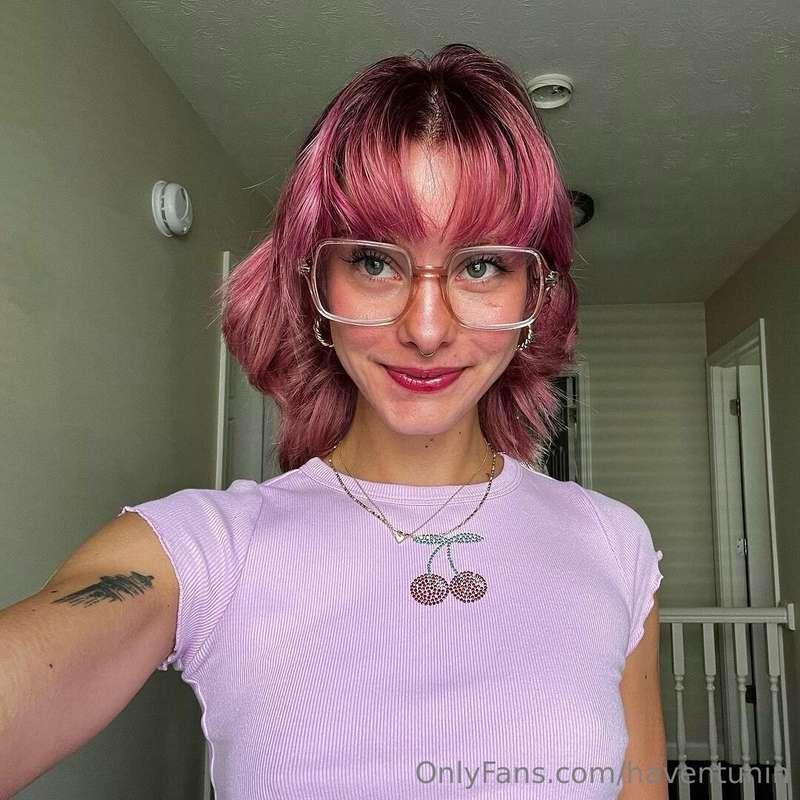 Felt cute with the pigtails 💕 How's your day babe?