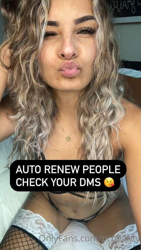 Auto Renew perks rolling in 😉

P.S. It’s freak Friday 😏 

HO..