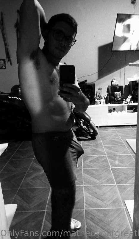 love 👑
send me a private message so we can have a nice time ..