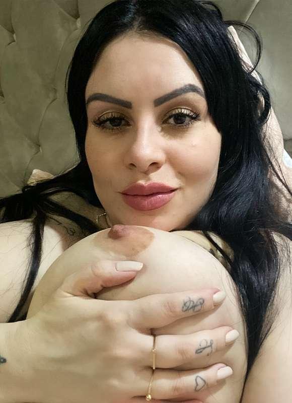 Hi love, do you like my new lashes? 🥰
Oi amor, gostou dos me..