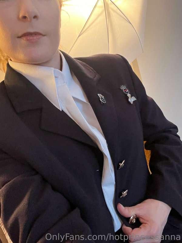 Join me in the mile high club? ✈️