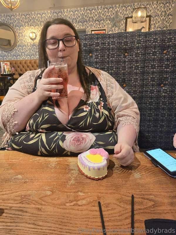 Who's taking me out for a drink? 🍸 🧉 🥛