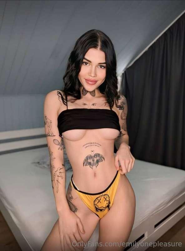 🔥STOP SCROLLING🔥
BADASS CRAZY NYMPHO @hornbella 🤤❤️🔥

HOTTIE..