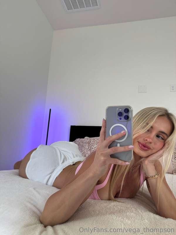 Swipe if you like 🍰😈 