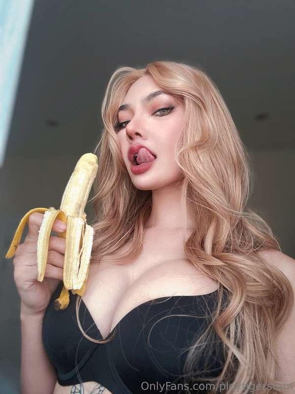 ploytigerstam image #0