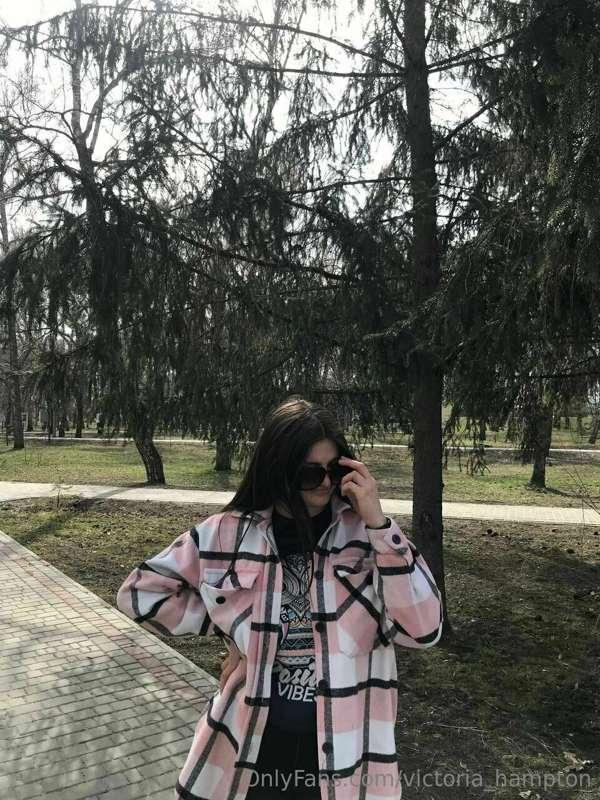 Today I saw the movie 📽 Walking in the park remembering mome..