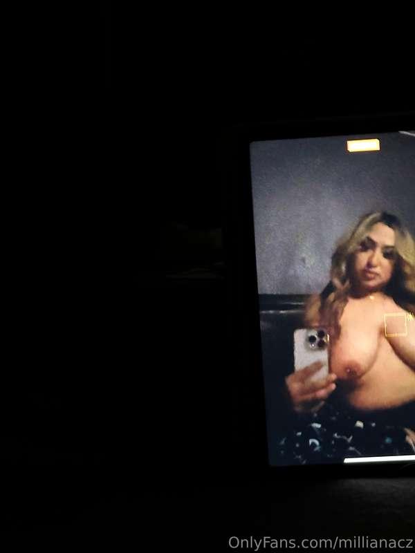 millianacz image #1