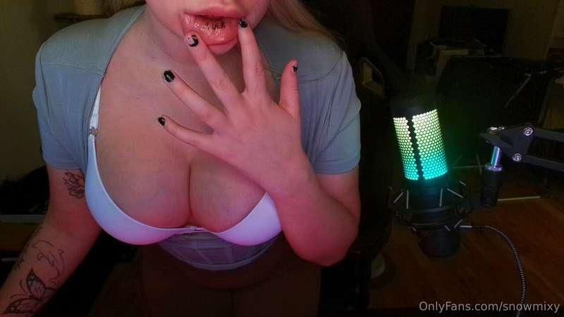 Fun fact I have a tattoo inside my lip with the word "FUCK" ..