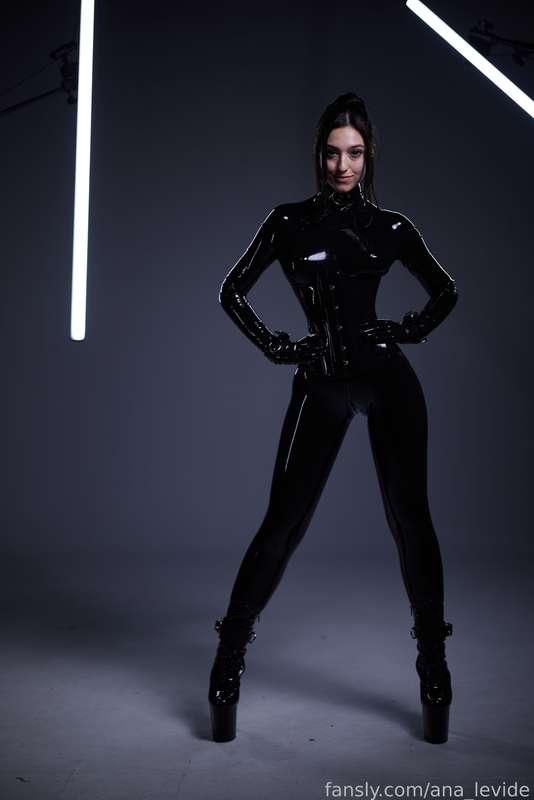 ana_levide image #155