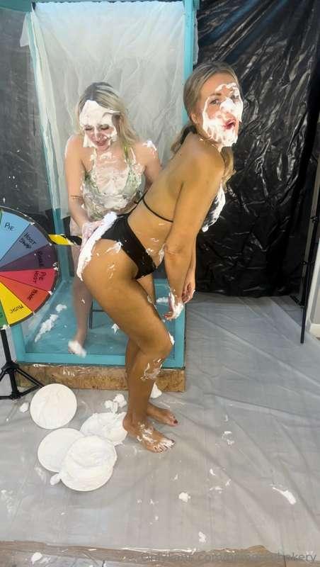 bsmessybakery image #1