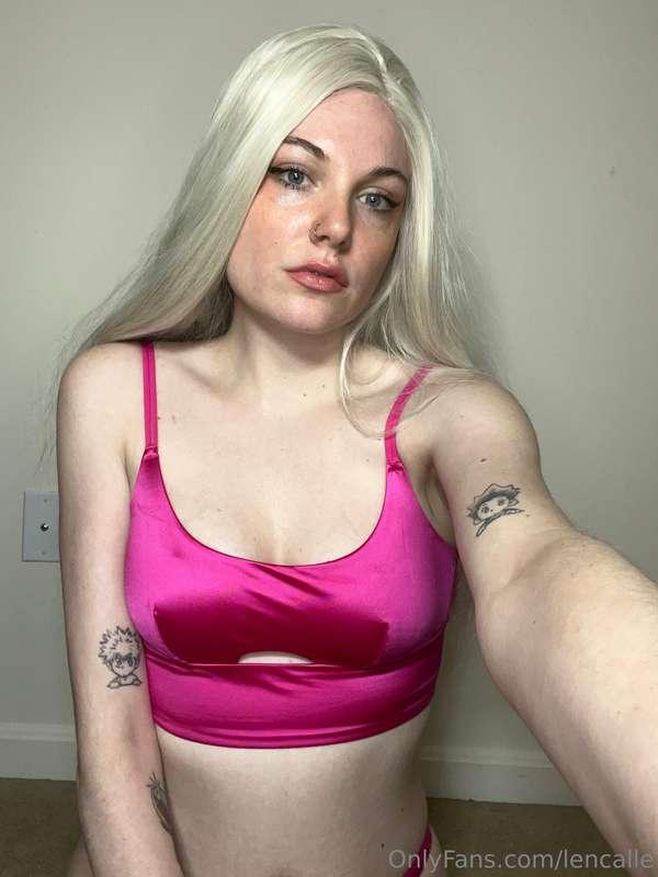 On the 6th day of Christmas I give you bimbo Barbie!
