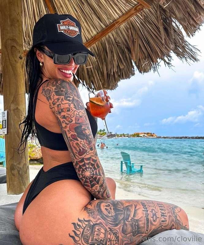 Cum relax with me baby 🖤