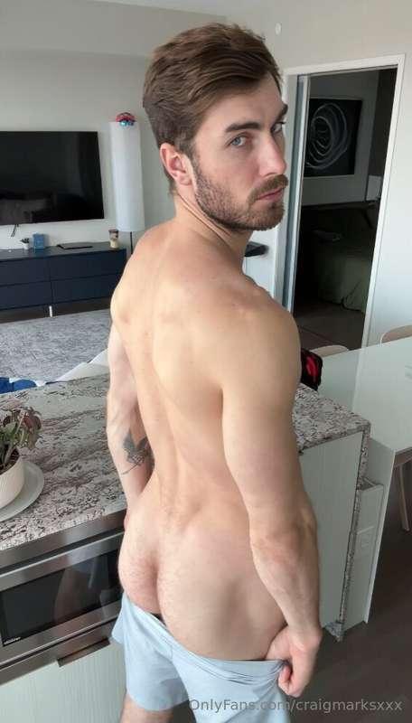 You know you want to see more.😈