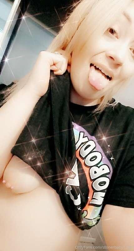 stonergirl1210 image #3