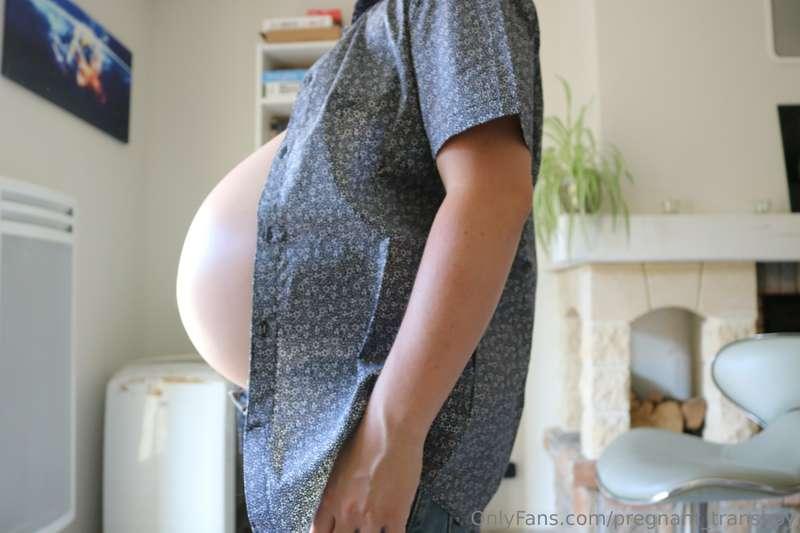 pregnant_transboy image #3