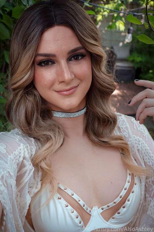 alsoashley image #2